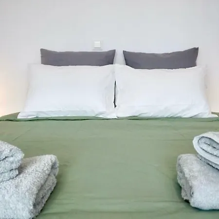 Apartmán Warm & Cozy Studio In *